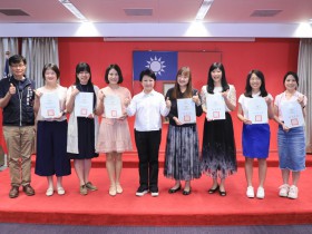 台中幸福施政再加碼 盧市長表揚7名績優教師帶職進修