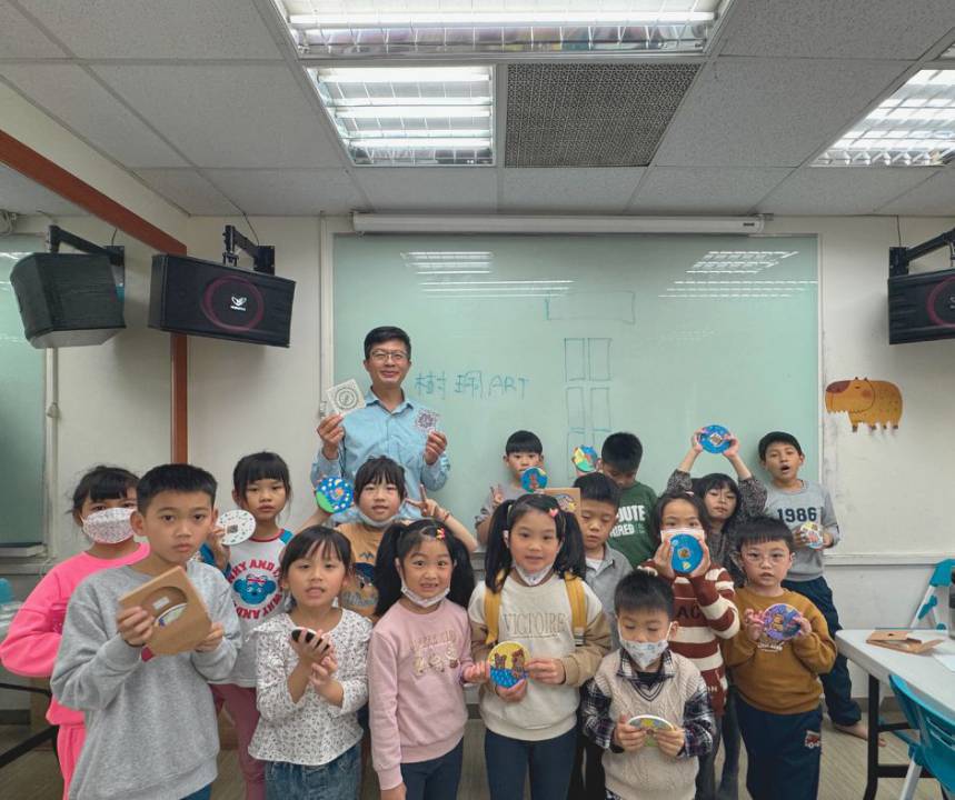 救國團草屯學習中心 歡慶兒童節手作超萌杯墊完美落幕